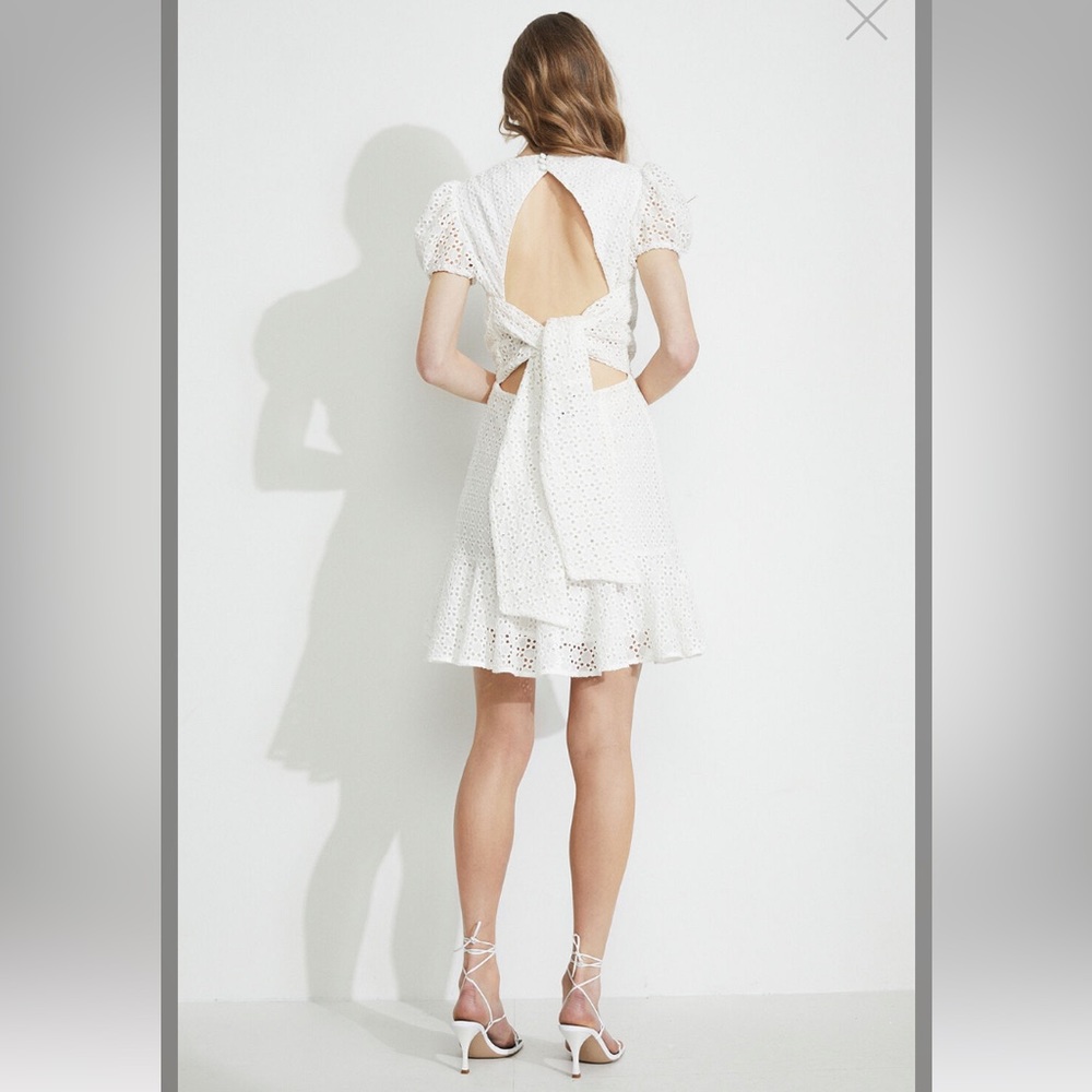 Bardot Nadia Tie Back Mini Eyelet Dress in ivory white size 12 - Picture 3 of 15